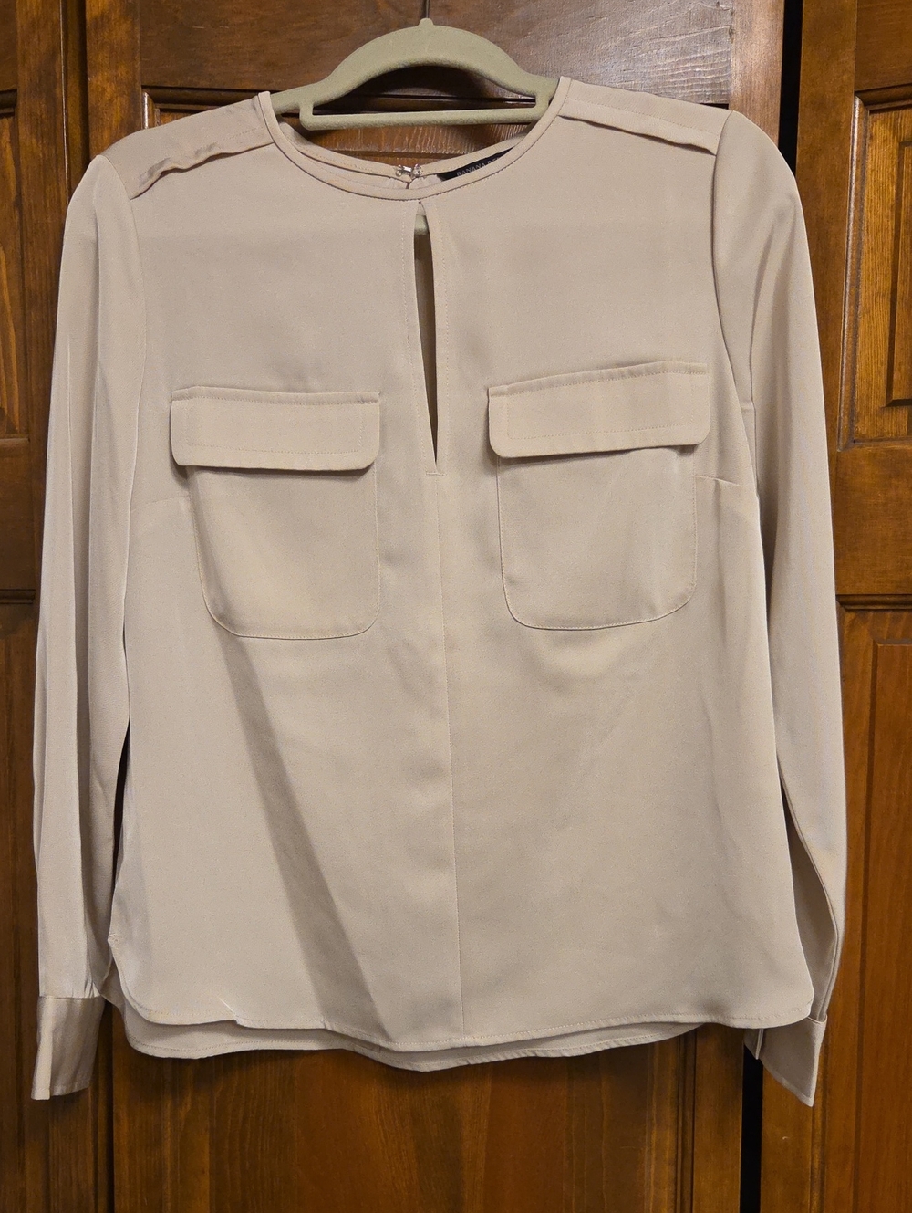 Banana Republic Cream Crewneck Blouse with Front Flap Pockets